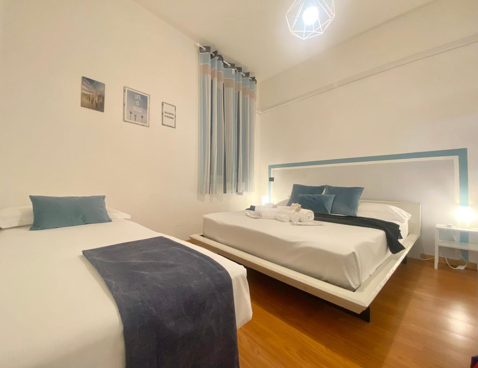 Mazzini 12, Elegant Central Apartment With Free Private Garage 800 M, Air Conditioning, Wi-Fi, Just 100 M From The Public Beach Рапало Екстериор снимка