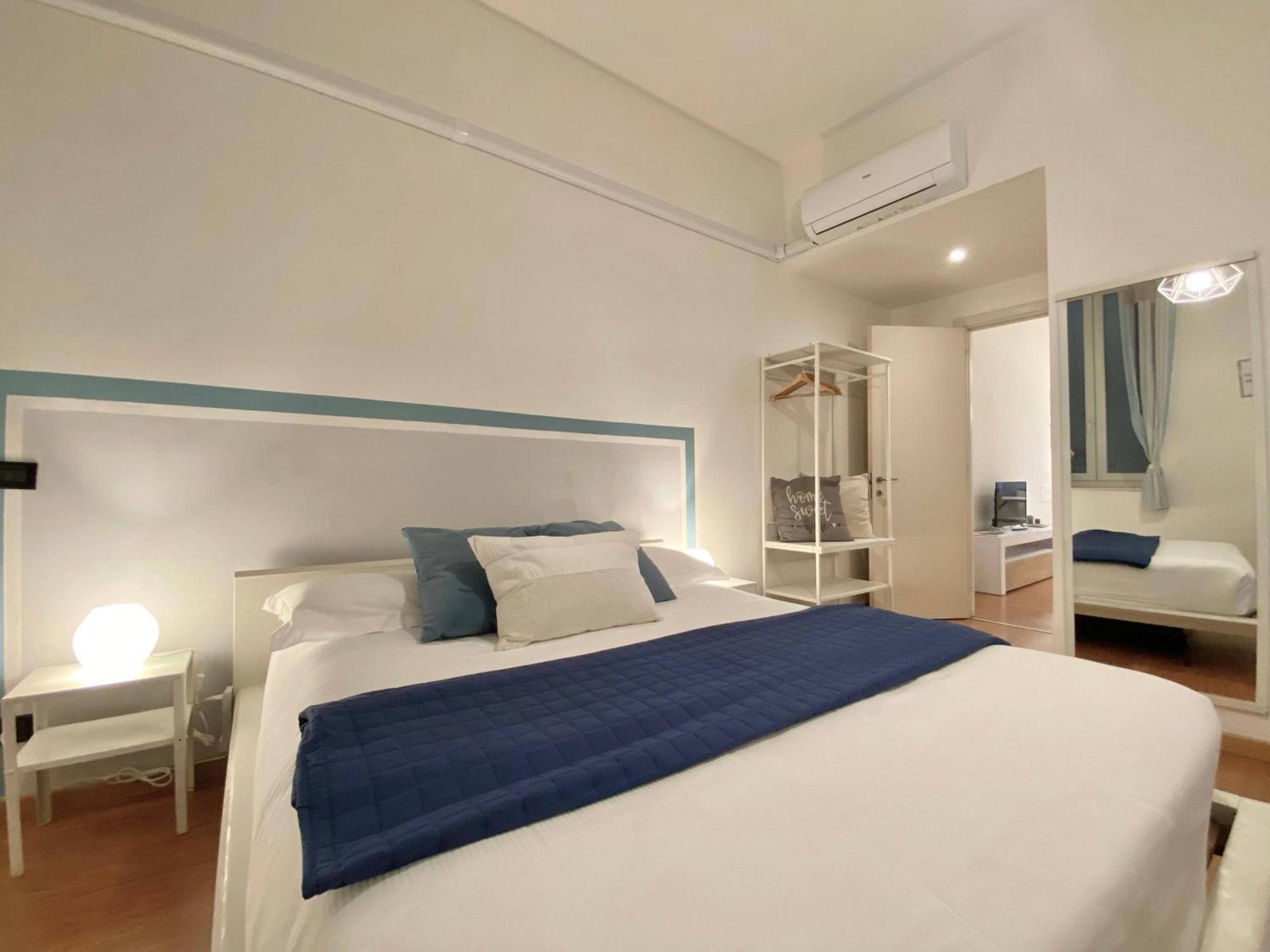 Mazzini 12, Elegant Central Apartment With Free Private Garage 800 M, Air Conditioning, Wi-Fi, Just 100 M From The Public Beach Рапало Екстериор снимка